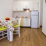 Wohnung In Stoja Mit Grill